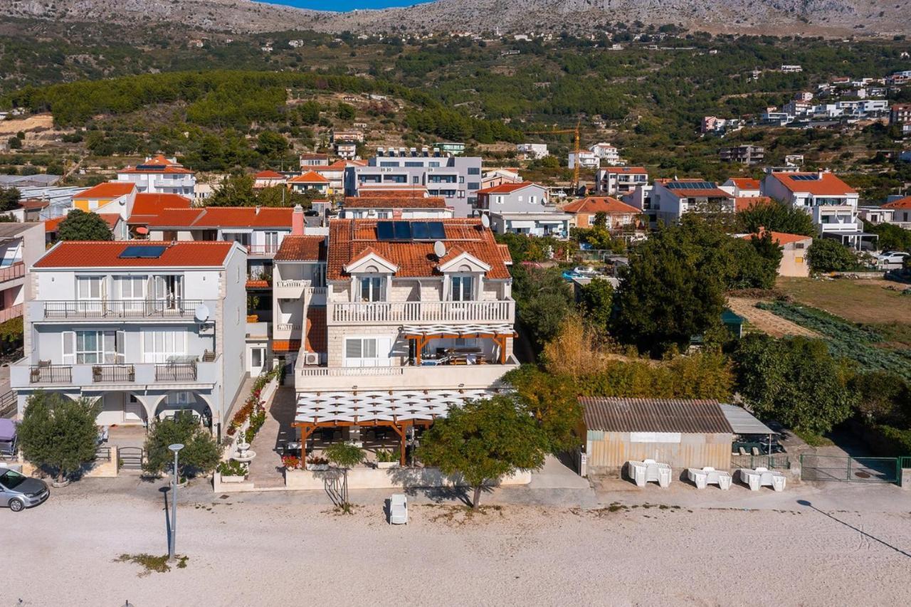 Apartmani Kastelancic Подстрана Экстерьер фото