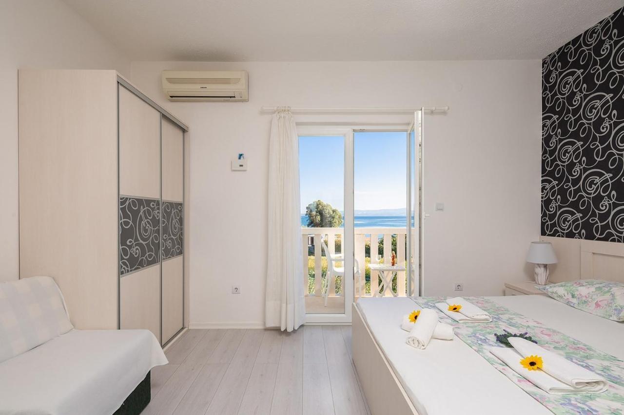 Apartmani Kastelancic Подстрана Экстерьер фото